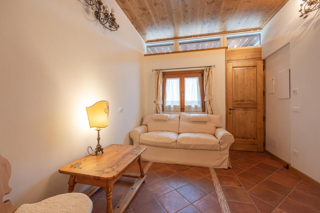 chalet villa cortina ingresso